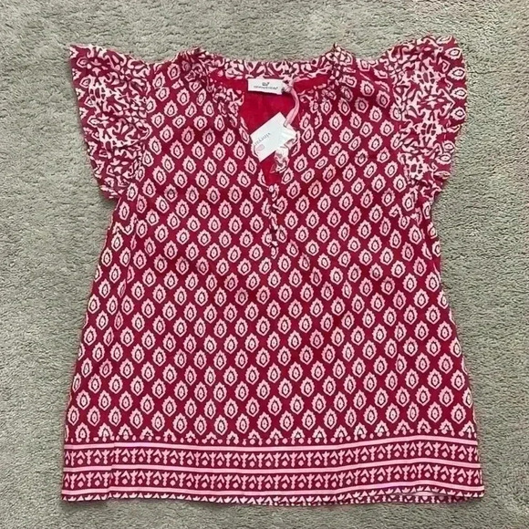 Vineyard Vines Tops - Vineyard Vines Short Sleeve Ruffle Shirt Size XS - Like New